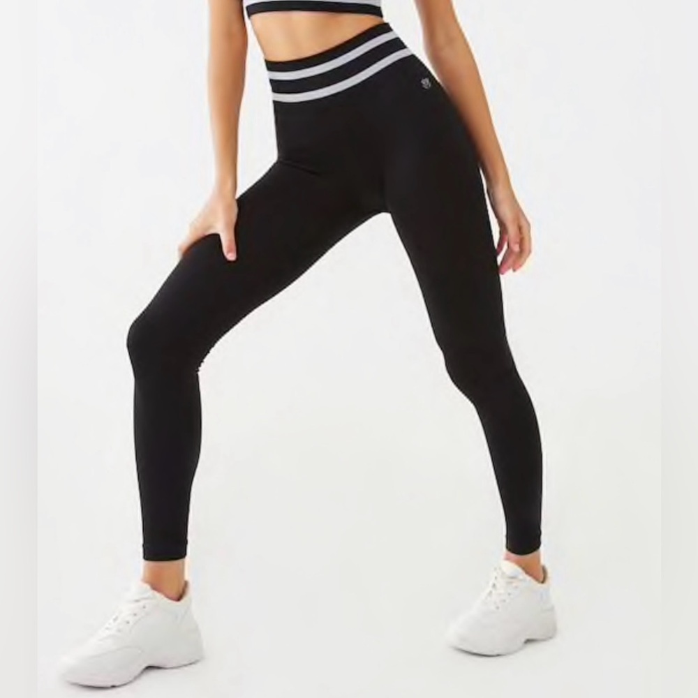 Seamless Striped Leggings